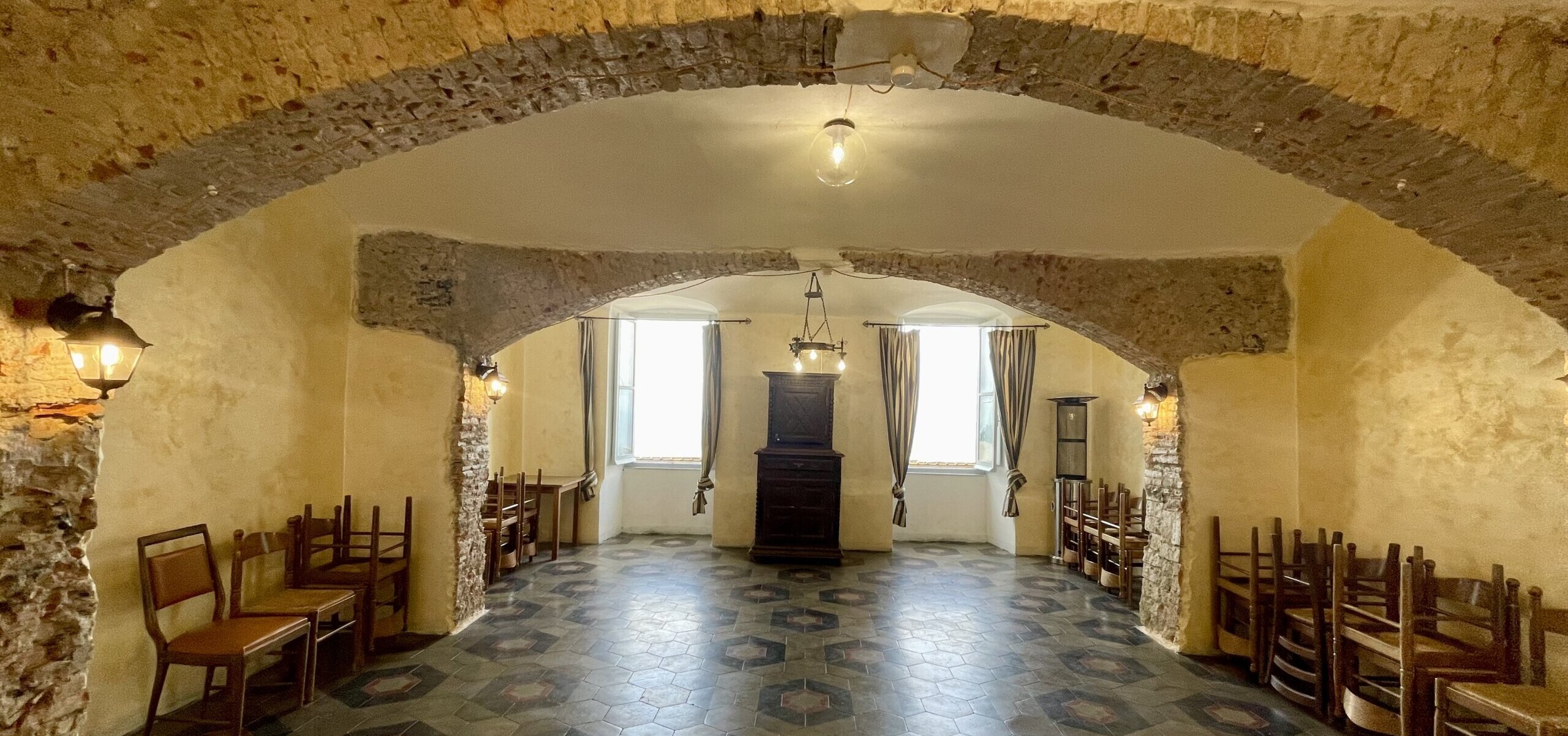 la sala di meditazione del monastero San Prospero