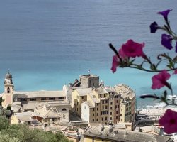 la vista dal terazzovmonastero san prospero